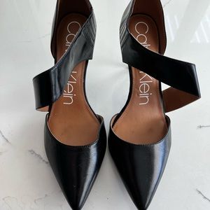 Calvin Klein Pumps